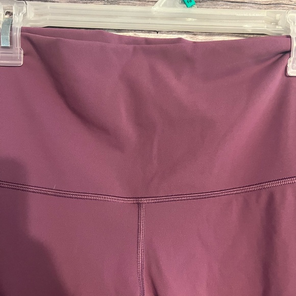 LuluLemon Capri Leggings - Picture 2 of 10